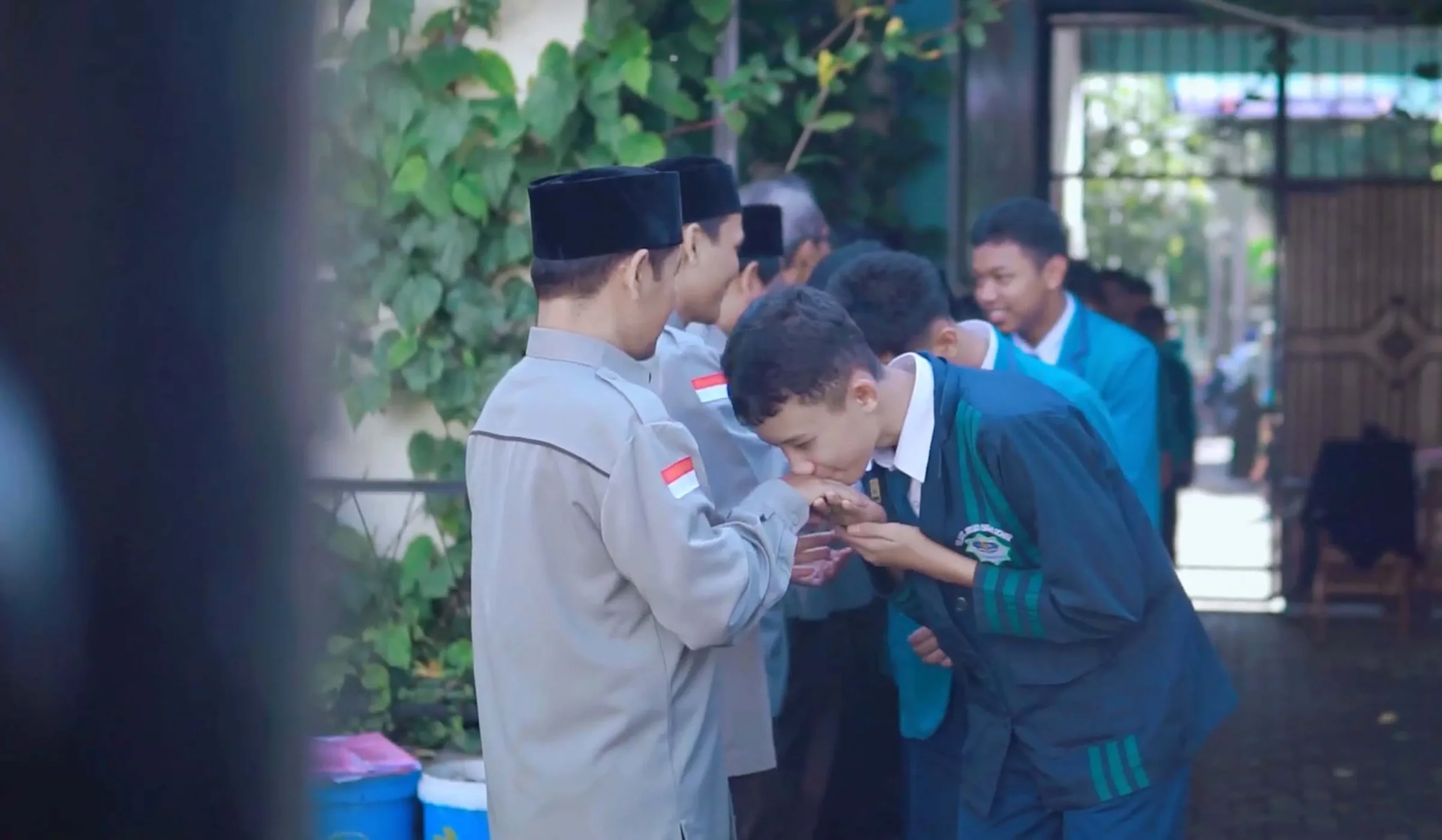 Aqidah, Ibadah & Akhlakul Karimah