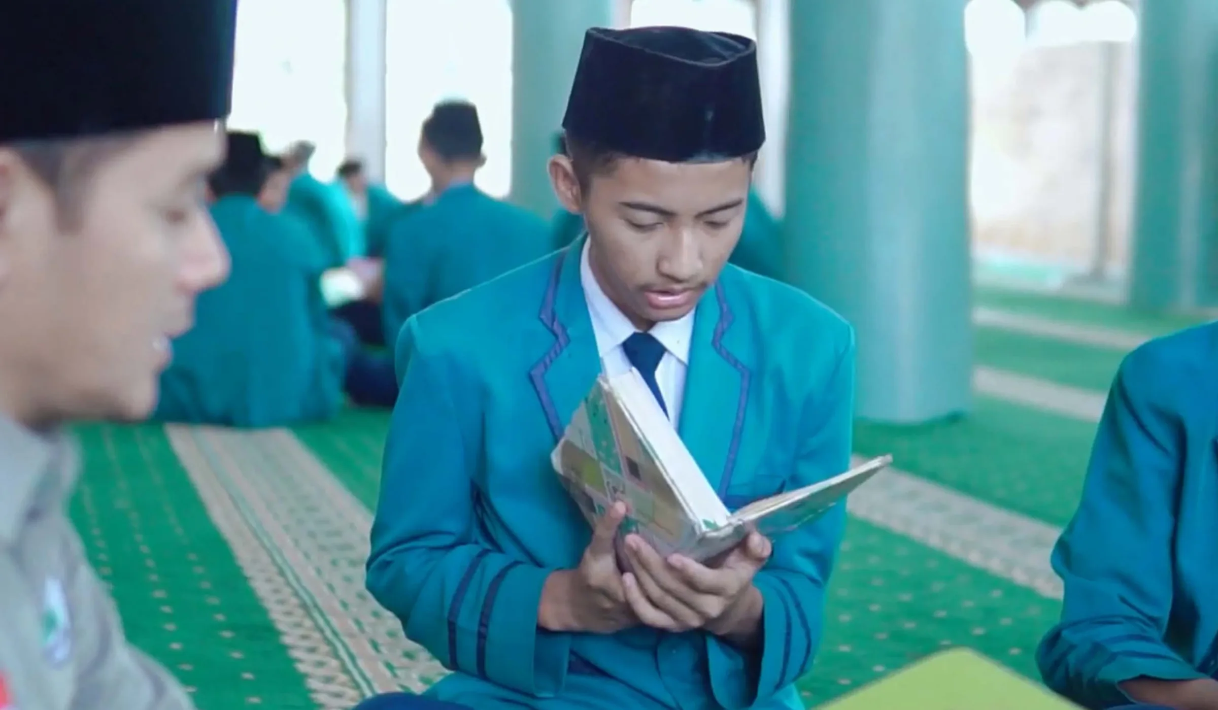 Hafalan Al-Qur’an Minimal 2 Juz